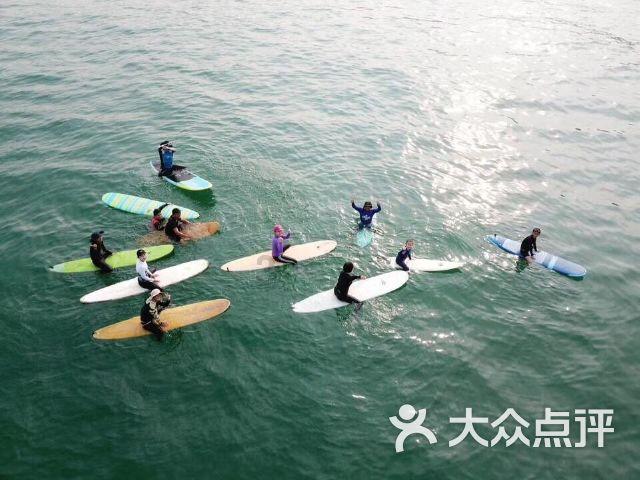 山东省十四届人大二次会议首邀5位华侨团体负责人列席